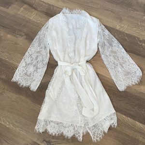 White Lace Robe for wedding
